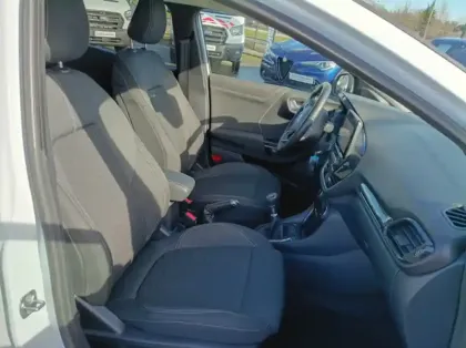 Photo 26 Ford Puma 1.0 Flexifuel 125ch S&S mHEV Titanium Design 2