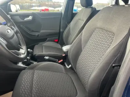 Photo 9 Ford Puma 1.0 Flexifuel 125ch S&S mHEV Titanium