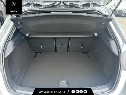 Photo 9 Mercedes Classe A 200 d AMG Line