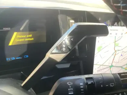 Photo 21 Renault Austral E-Tech full hybrid 200 GSR2 Techno esprit Alpine