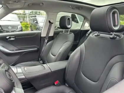 Photo 8 Smart 1 272ch 66kWh 7,4kW Pro+ 272 ch