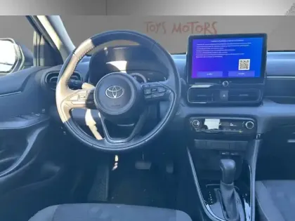 Photo 12 Toyota Yaris Hybride 116h Design MC24