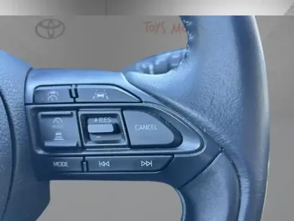 Photo 17 Toyota Yaris Hybride 116h Design MC24