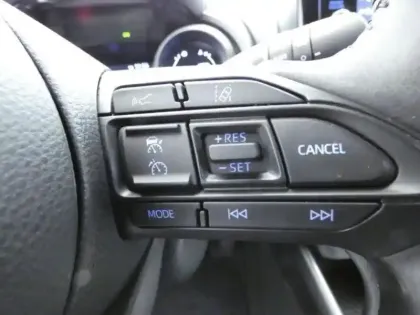 Photo 14 Toyota Yaris Hybride 116h Design