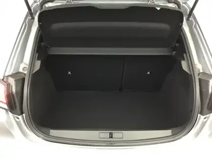 Photo 9 Peugeot 208 Nouvelle Hybrid 136 e-DCS6 Allure