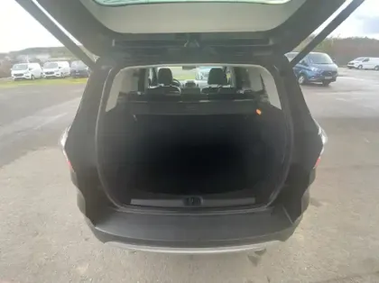 Photo 10 Ford Kuga 2.0 TDCi 150ch Stop&Start Titanium 4x2