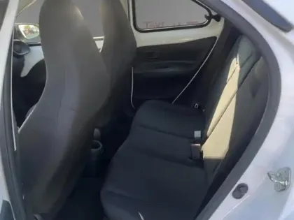 Photo 10 Toyota Aygo 1.0 VVT-i 72 Dynamic