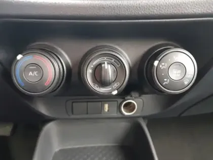 Photo 14 Toyota Aygo 1.0 VVT-i 72 Dynamic