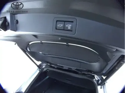 Photo 19 Toyota Corolla Hybride 196h GR Sport