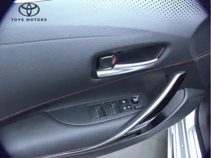 Photo 21 Toyota Corolla Hybride 196h GR Sport