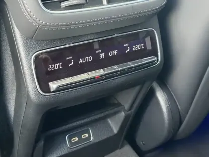 Photo 31 Mercedes GLE AMG 53 Hybride 4MATIC+ Mercedes-AMG