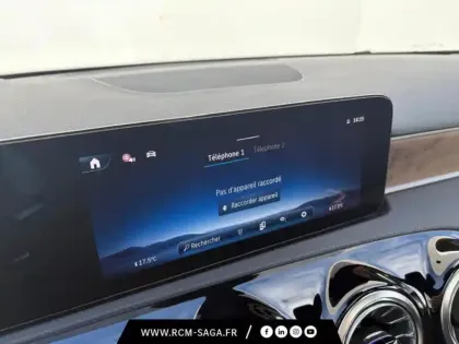 Photo 19 Mercedes Classe A 200 d AMG Line