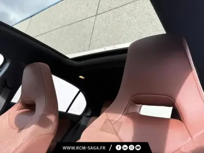 Photo 22 Mercedes Classe A 200 d AMG Line