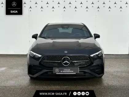 Photo 6 Mercedes Classe A 200 d AMG Line