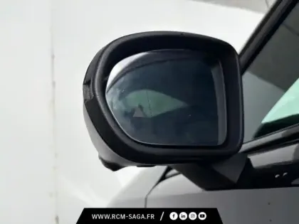 Photo 10 Mercedes Classe A 200 d AMG Line