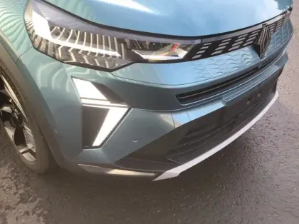 Photo 27 Renault Symbioz Nouveau E-Tech full hybrid 145 Iconic