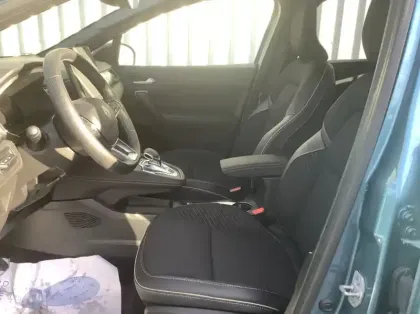 Photo 10 Renault Symbioz Nouveau E-Tech full hybrid 145 Iconic