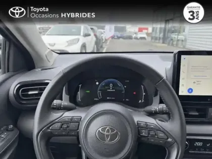 Photo 12 Toyota Yaris  116h Design 5p MY25
