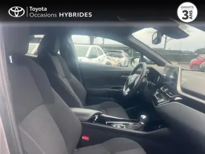 Photo 5 Toyota C-HR  122h Design 2WD E-CVT RC18