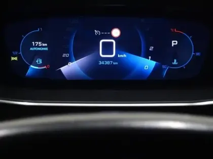 Photo 14 Peugeot 208 Gén. II Ph1 NG GT 5