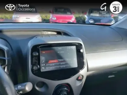 Photo 14 Toyota Aygo  1.0 VVT-i 72ch x-play 5P MY19