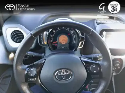 Photo 12 Toyota Aygo  1.0 VVT-i 72ch x-play 5P MY19