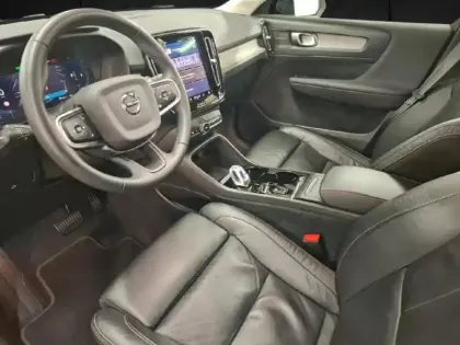 Photo 10 Volvo Xc40  B4 197ch Ultimate DCT 7