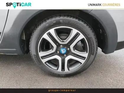 Photo 13 Dacia Lodgy  1.5 Blue dCi 115ch 15 ans 7 places E6D-Full