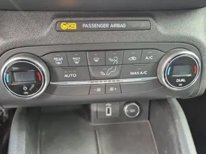 Photo 14 Ford Focus  1.0 EcoBoost 125ch ST-Line