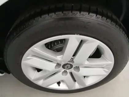 Photo 9 Renault Clio  1.5 Blue dCi 100ch Evolution - 24