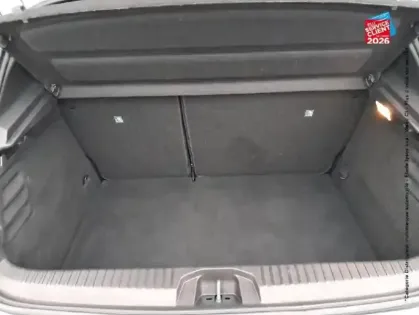 Photo 13 Renault Clio  1.6 E-Tech 145ch full hybrid Techno - 24