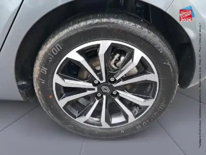 Photo 9 Renault Clio  1.6 E-Tech 145ch full hybrid Techno - 24