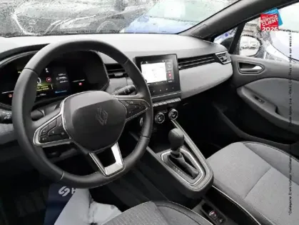 Photo 14 Renault Clio  1.6 E-Tech 145ch full hybrid Techno - 24