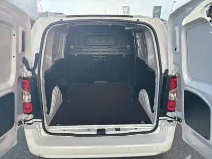 Photo 5 Fiat Doblo Gén. III Ph2 25th Anniversary 4