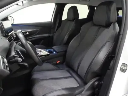 Photo 8 Peugeot 3008  1.2 PureTech 130ch S&S Allure Pack EAT8