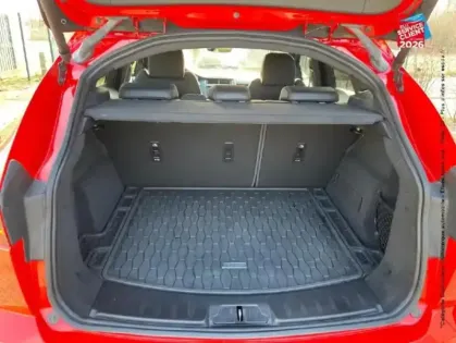 Photo 28 Jaguar E-Pace  2.0D 180ch R-Dynamic Chequered Flag AWD BVA9 Tpano Sieges cuir Camera