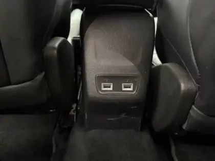 Photo 7 Peugeot 2008  1.5 BlueHDi 130ch S&S GT EAT8 125g