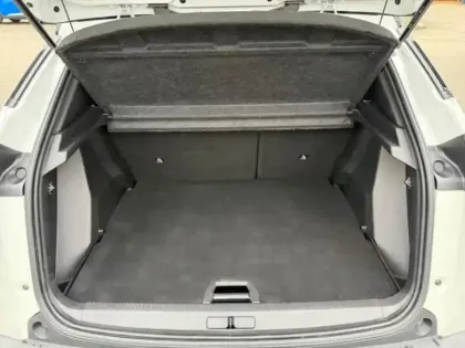 Photo 8 Peugeot 2008  1.5 BlueHDi 130ch S&S GT EAT8 125g