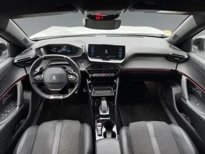 Photo 39 Peugeot 2008  1.5 BlueHDi 130ch S&S GT EAT8 125g