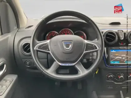 Photo 26 Dacia Lodgy  1.6 ECO-G 100ch 15 ans 7 places - 20