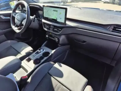 Photo 10 Ford Kuga  2.5 Duratec 180ch Hybrid FlexiFuel ST-Line X Powershift