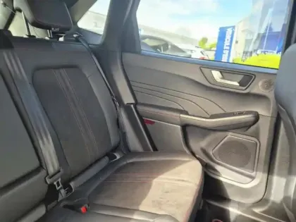 Photo 11 Ford Kuga  2.5 Duratec 180ch Hybrid FlexiFuel ST-Line X Powershift