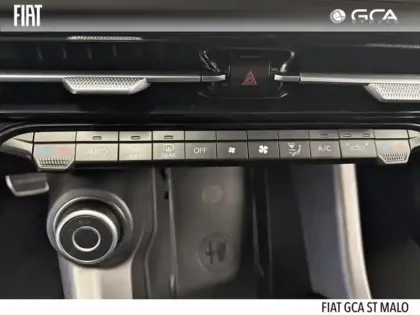 Photo 10 Alfa Romeo Tonale  1.5 Hybrid 130ch Edizione Speciale TCT