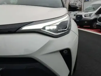 Photo 6 Toyota C-HR  184h Collection 2WD E-CVT MY20