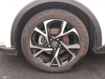 Photo 15 Toyota C-HR  184h Collection 2WD E-CVT MY20