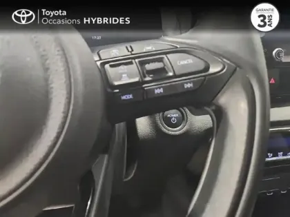 Photo 12 Toyota Yaris  116h Design 5p MC24