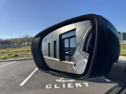 Photo 10 Opel Grandland  1.2 Turbo 130ch GS Light