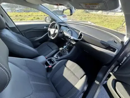 Photo 13 Opel Grandland  1.2 Turbo 130ch GS Light