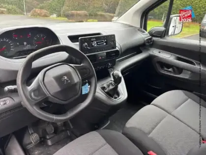 Photo 14 Peugeot Partner  Standard 1.6 BlueHDi 100ch Premium