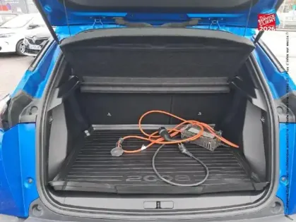 Photo 13 Peugeot 2008  e- 136ch Allure Camera Carplay